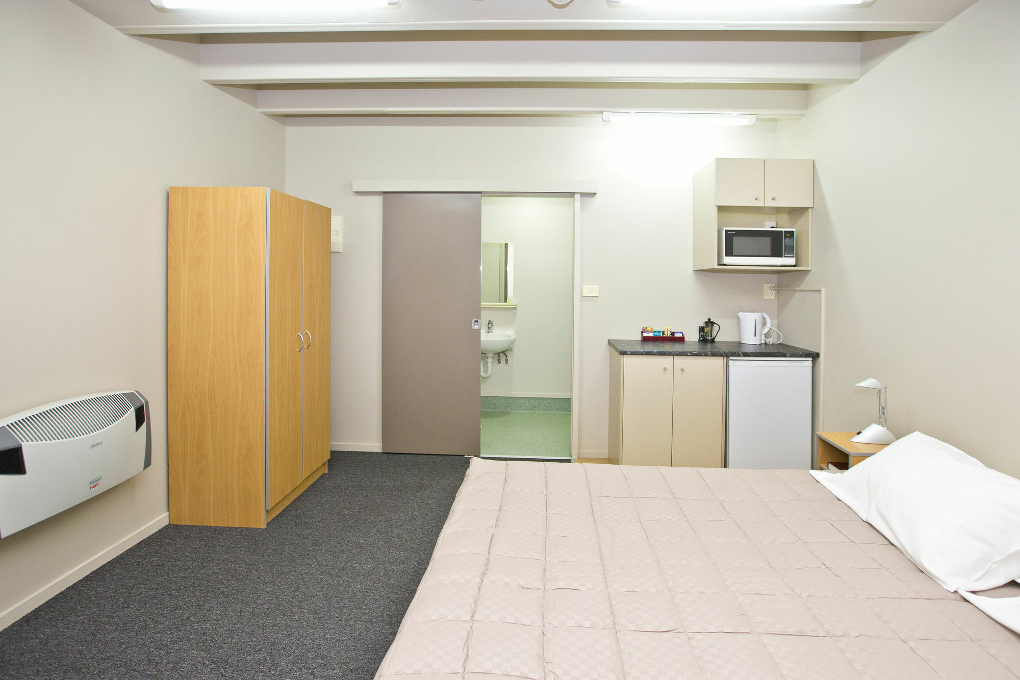 @ The Hub West Aparthotel Palmerston North Buitenkant foto